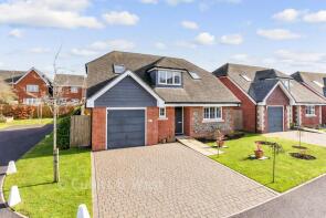 3, Inglecroft Gardens, Wick, Littlehampton BN17 6JY