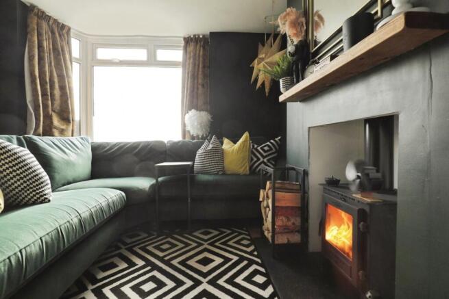 3 bed Semi-Detached for sale Image 11