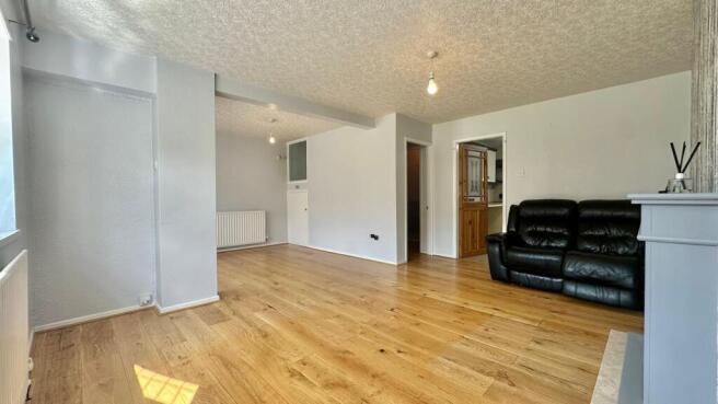 Earls Walk, Binley Woods, Coventry, CV3 photo 4
