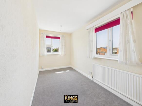 3 bed Semi-Detached for sale Image 12