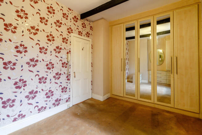 Bedroom Pic2