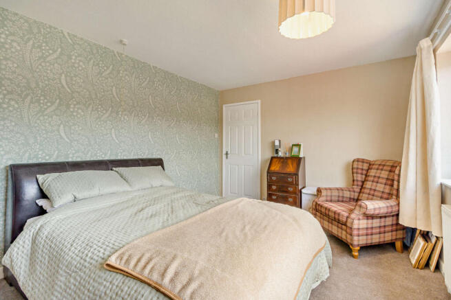 3 bed Semi-Detached for sale Image 9