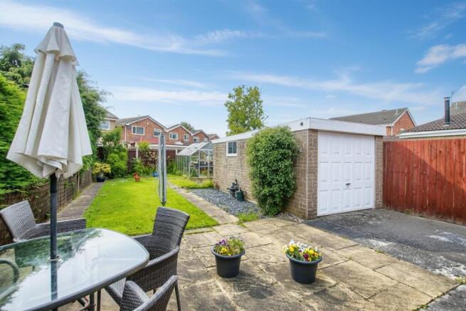 3 bed Semi-Detached for sale Image 12