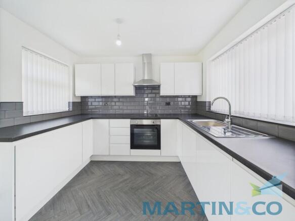 CAM01870G0-PR0172...