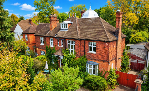 Westfield Park, Hatch End, HA5