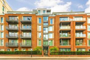 34, 17 Montpellier House, Glenthorne Road, London W6 0BU