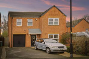 Show Home, Sandpiper Close, Brownhills WS8 6GB
