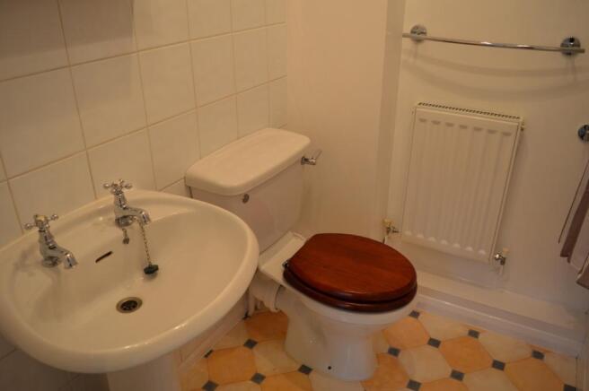 Photo 8