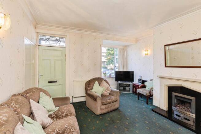 4 bed Terraced for sale Image 5