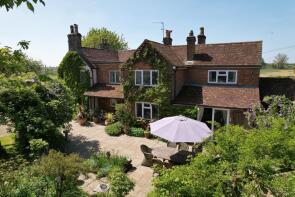 The Old Farmhouse, Heath End, Hawridge HP4 3UE