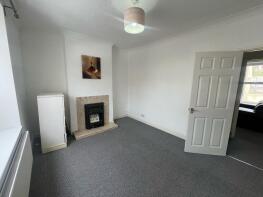 28, Crofts Street, Roath, Cardiff CF24 3DZ