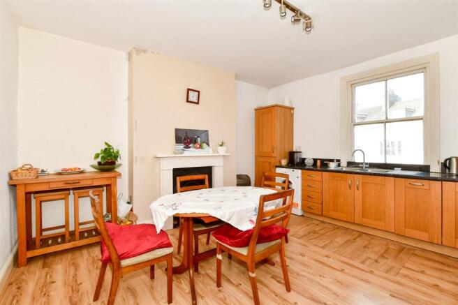 Kitchen / Breakfast Room