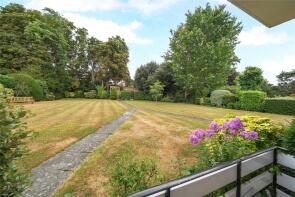3, Ellswood Court, Lovelace Road, Surbiton KT6 6NQ