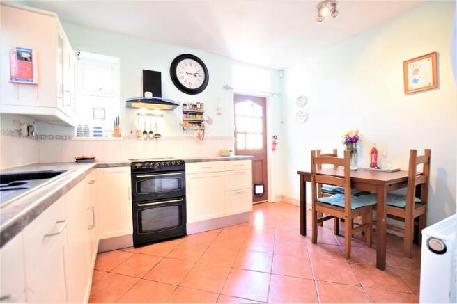 Kitchen / Breakfast Room