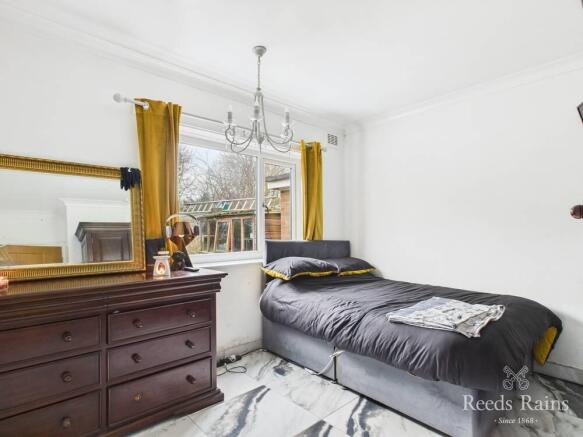 3 bed Bungalow for sale Image 11