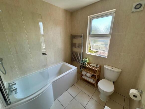 bath 2.jpg