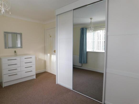 bedroom 1c