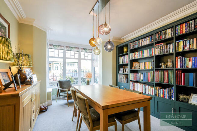 4 bed Terraced for sale Image 9