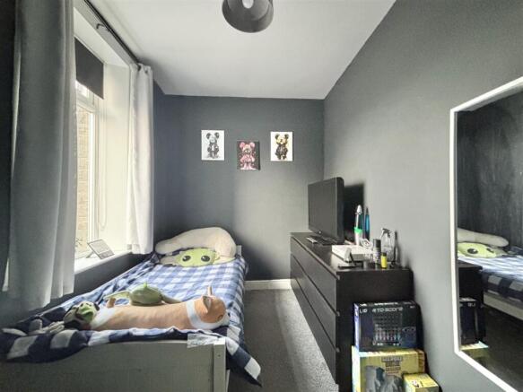 2 bed Semi-Detached for sale Image 12