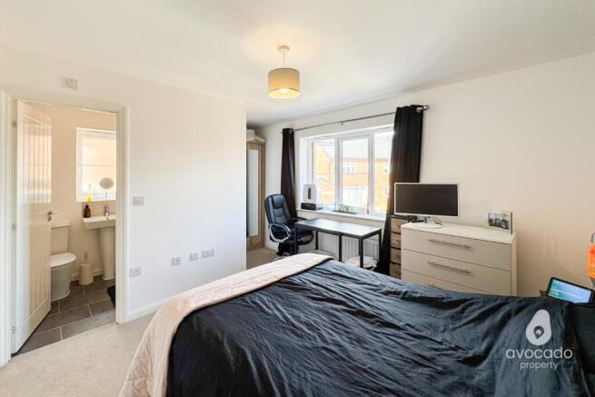 Denbigh Place, Shinfield Meadows, RG2 photo 4