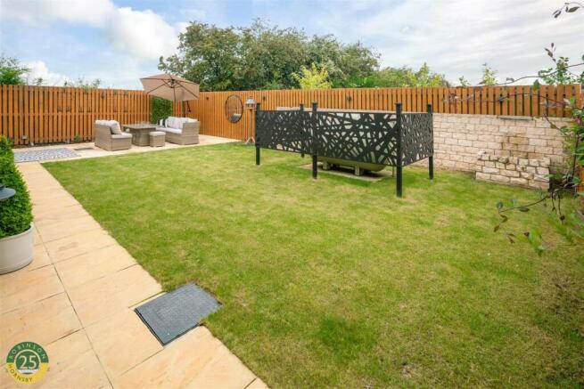 Rear Garden 2.jpg