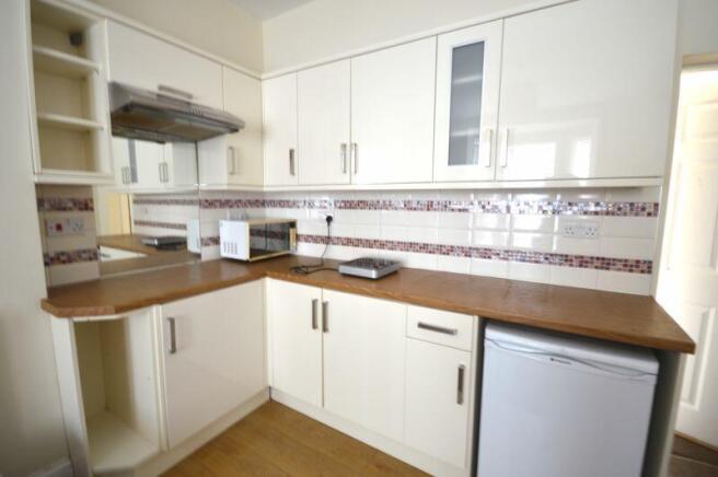 7 bed Block of Apartments for sale Image 7
