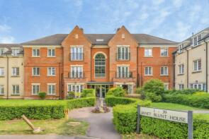 13, Janet Blunt House, Greenhill, Banbury OX17 3FL