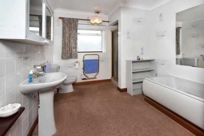 Main Bathroom