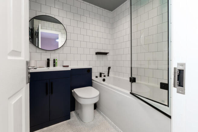 4 bed Terraced for sale Image 10