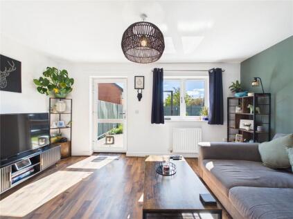 Paignton Square, Bristol, BS4