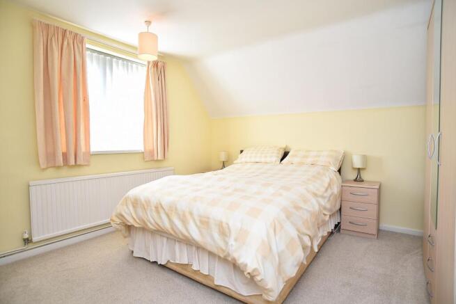 2 bed Detached for sale Image 10
