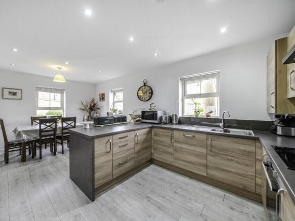 1341804-20-68a47d...