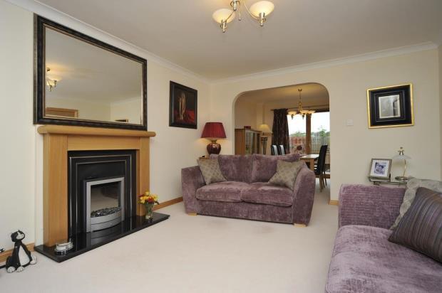 Lounge Alt