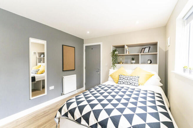 Room 2 (3)