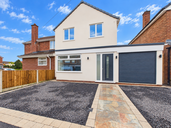 3-bed semi-detached on Newstead Road, Marus Bridge, Wigan WN3 6RT, £295,000
