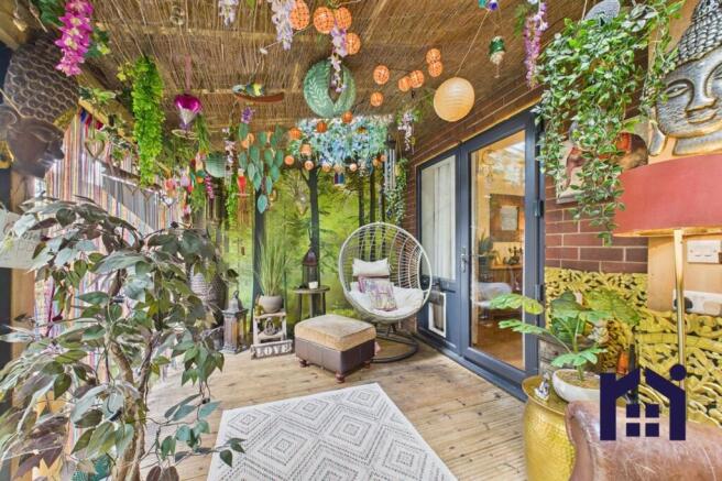 Garden room