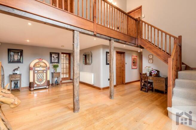 Galleried landing