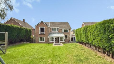 Wenthill Close, Ackworth, Pontefract, Wakefield