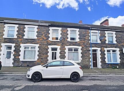 Queen Street, Pontypridd