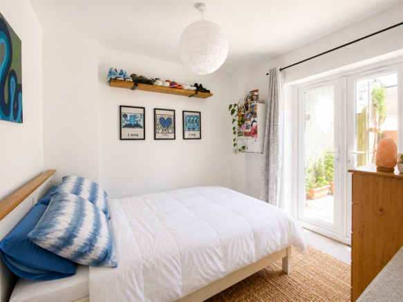 BEDROOM 2.png