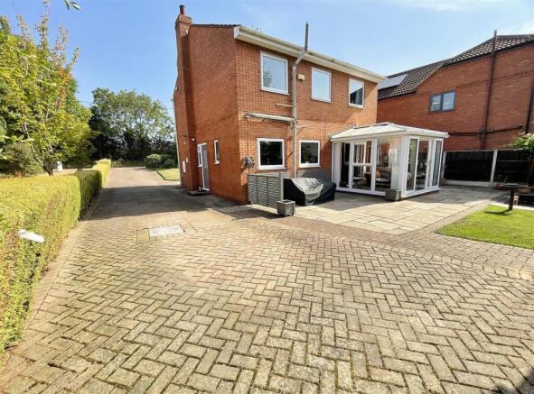 Rear External & Driveway