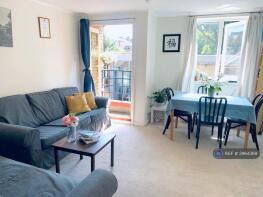 Flat 2, 165, St Johns Hill, London SW11 1TQ