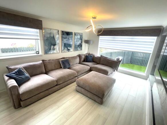 Lounge 1