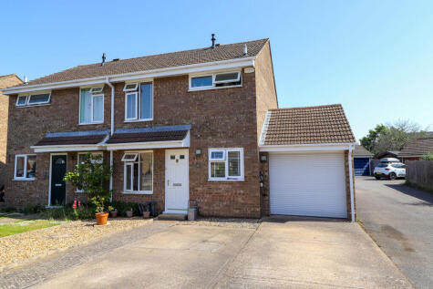 Alamein Court, Eaton Ford, St. Neots, Cambridgeshire