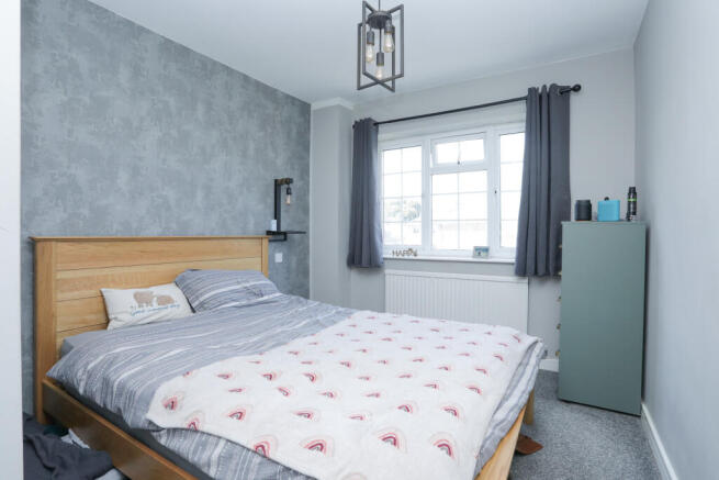 general Flat 4, Asht