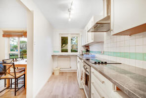 2, Lacock Close, Colliers Wood, London SW19 1BB