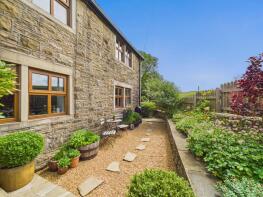 1, Hollin Hall Farm, Long Causeway, Denholme, Bradford BD13 4DX