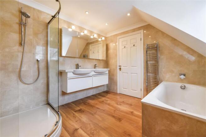 Bath/Shower Room
