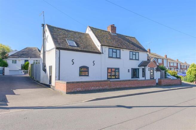 42 Common Lane, Polesworth