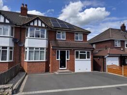 4, Chelmer Grove, Bristol BS31 1QA